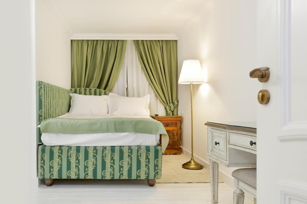 Excelsior Boutique Hotel 3*