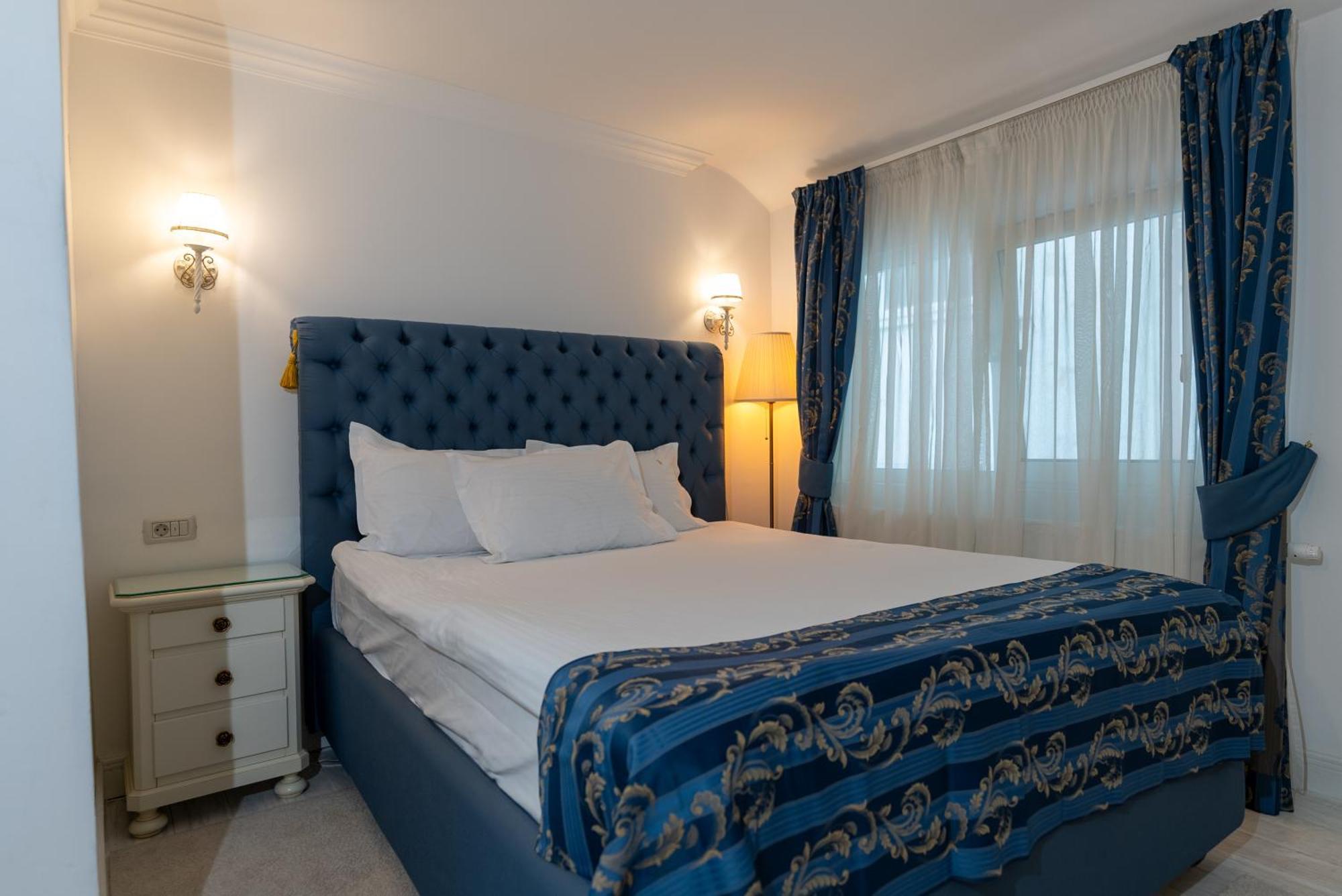 Excelsior Boutique Hotel 3*