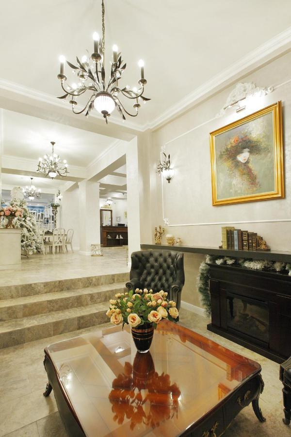 Excelsior Boutique