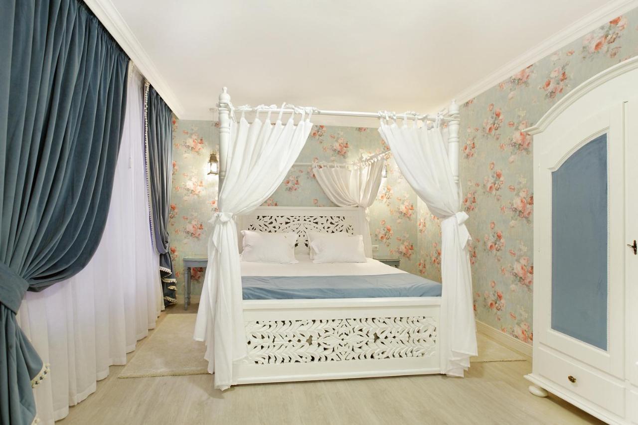 Excelsior Boutique Hotel 3*
