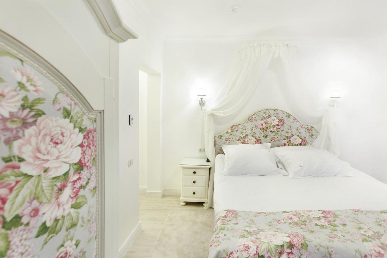 Excelsior Boutique Hotel 3*